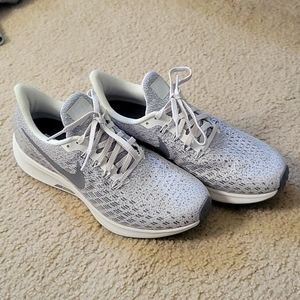 Nike Air Zoom Pegasus 35 Shoes